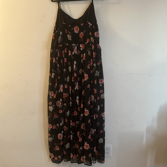 Torrid Black Floral Maxi Dress (4X) - Picture 3 of 5
